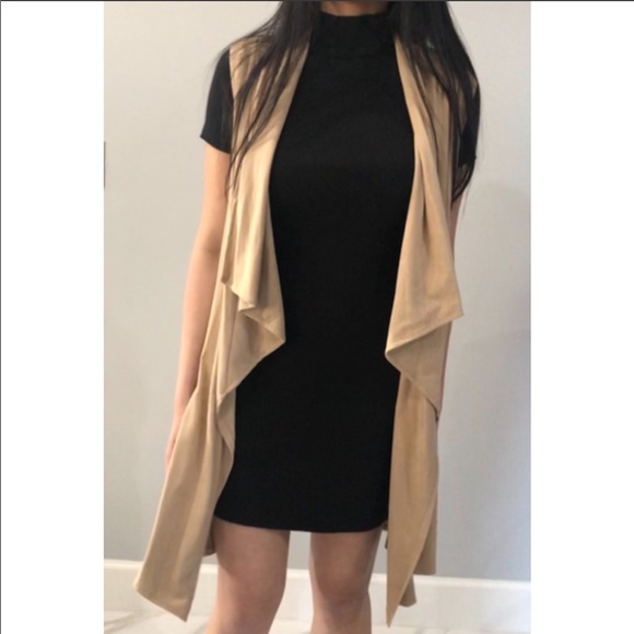Hollywood Boutique Beige Suede Flowy Vest